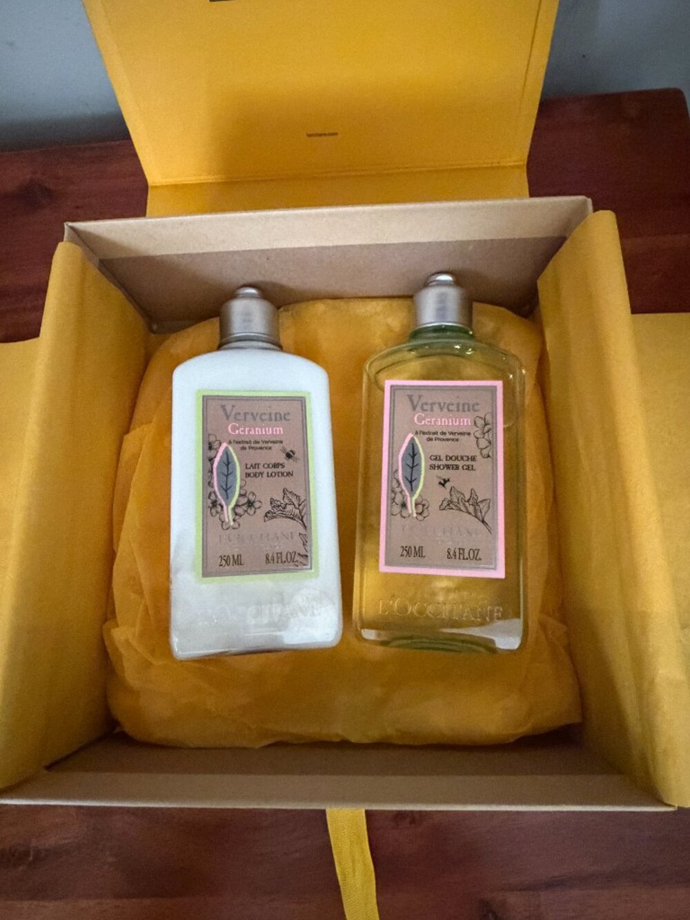 L'Occitane Verveine Geranium Gel Douche Shower Gel & Body Lotion 250ML X 2 NEW